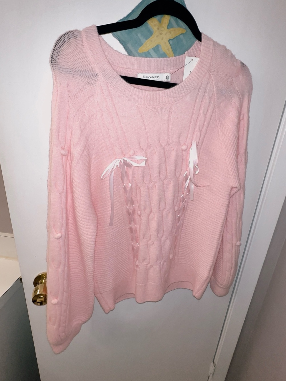New Francesca's coquette pink bow Sweater med